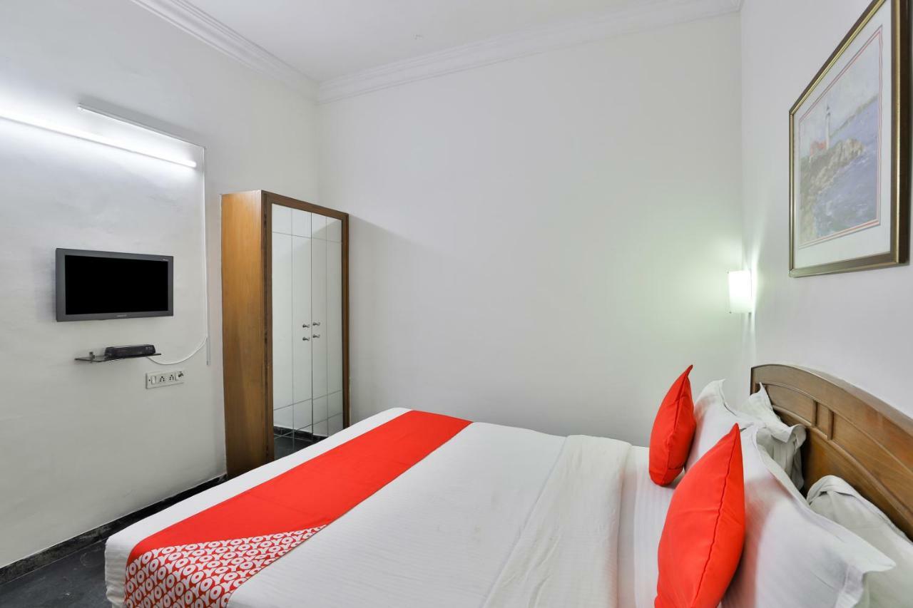 Hotel Chicago Ahmedabad Camera foto